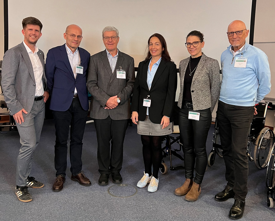 Der neu gewählte Vorstand der Internationalen Vereinigung für Neuroorthopädie